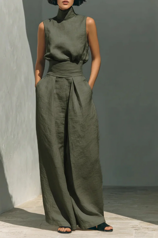 The Sleeveless High Neck Pants Set
